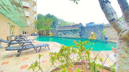 SM Patong Resort - Tap to explore photos