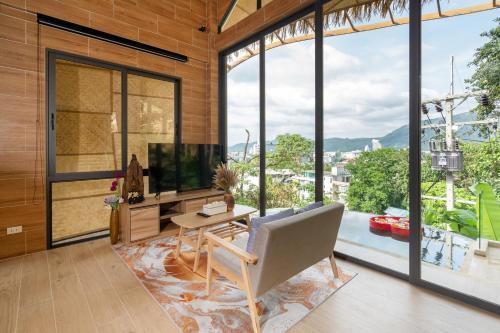 Three Monkeys Villas - Tap to explore photos