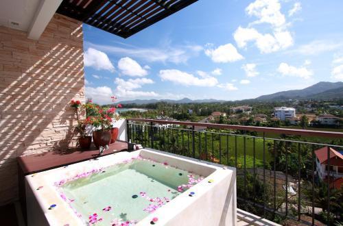 Surin Park by Destada Room Type - Three-Bedroom Apartment Surin Park by Destada Room Type - Three-Bedroom Apartment