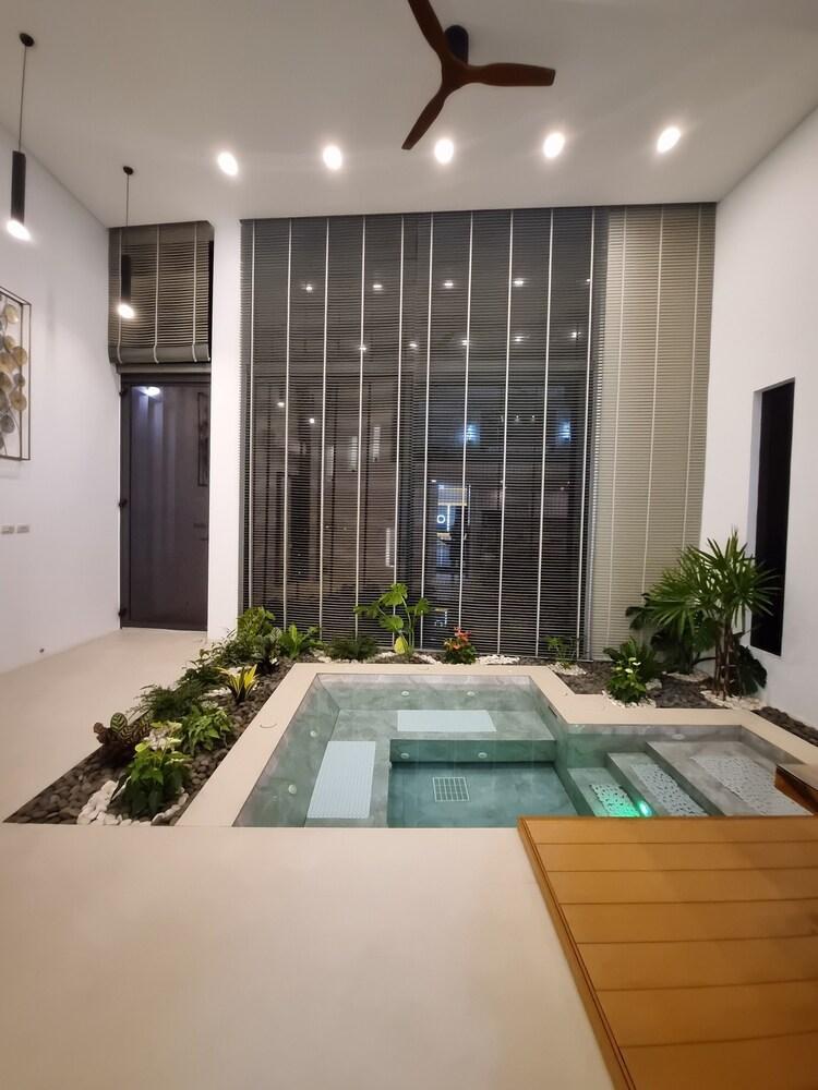 Magic Private Pool Villas Koh Samui - Tap to explore photos