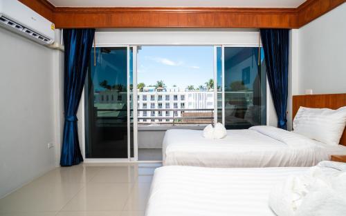 GP House Phuket Patong Beach Room Type - Superior Twin Room