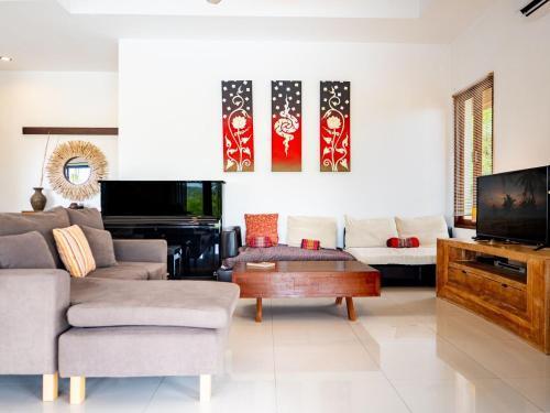 Sweet Heaven Villa 2Br Private Pool - Tap to explore photos
