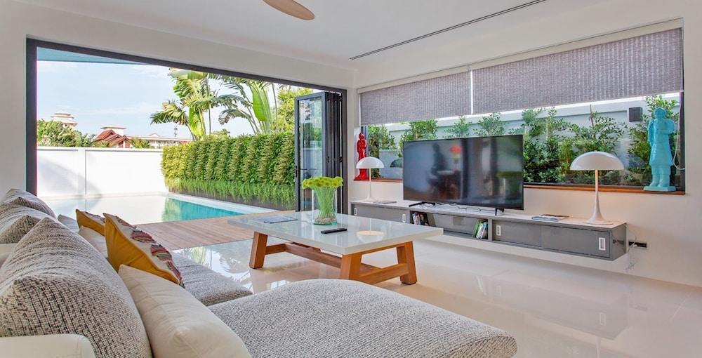 Trendy Modern Chic Villa Samakki Garden Room Type - Luxury Villa Trendy Modern Chic Villa Samakki Garden Room Type - Luxury Villa
