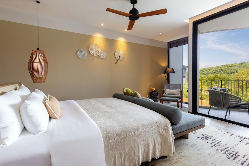 Varana Krabi Hotel Room Type - Luxe Plus Mountain View King