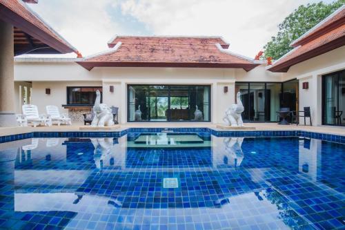 Lotus Pool Villa