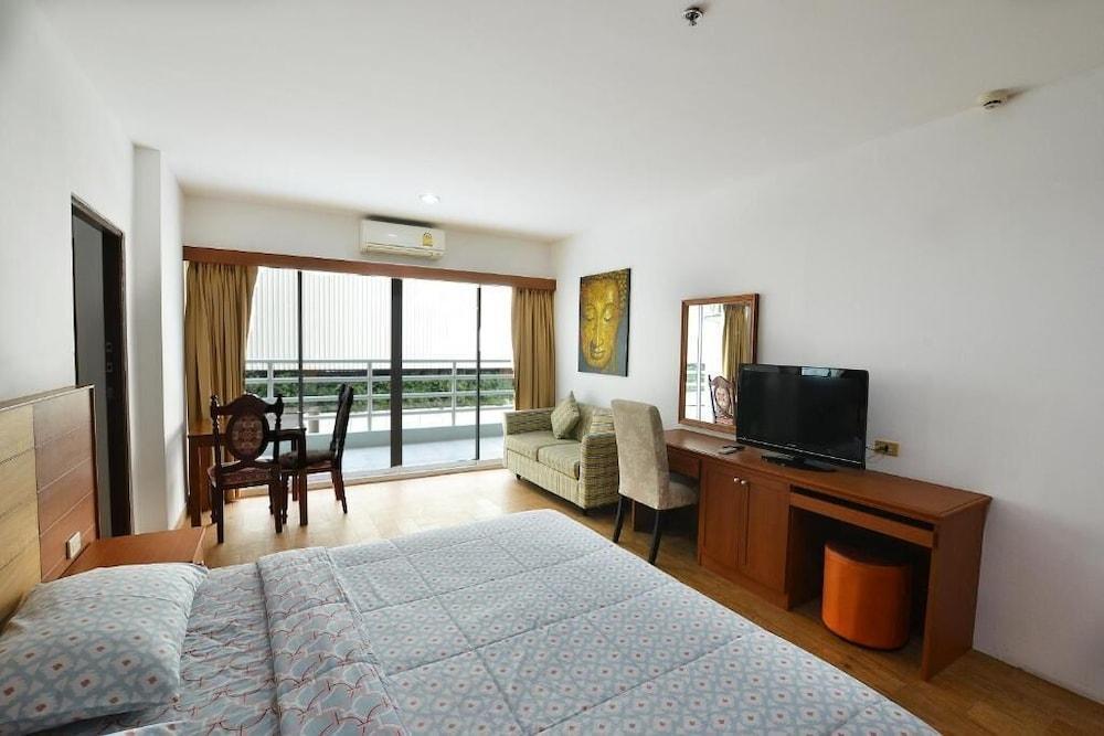 Condo Express View Talay 6 Room Type - Basic Studio
