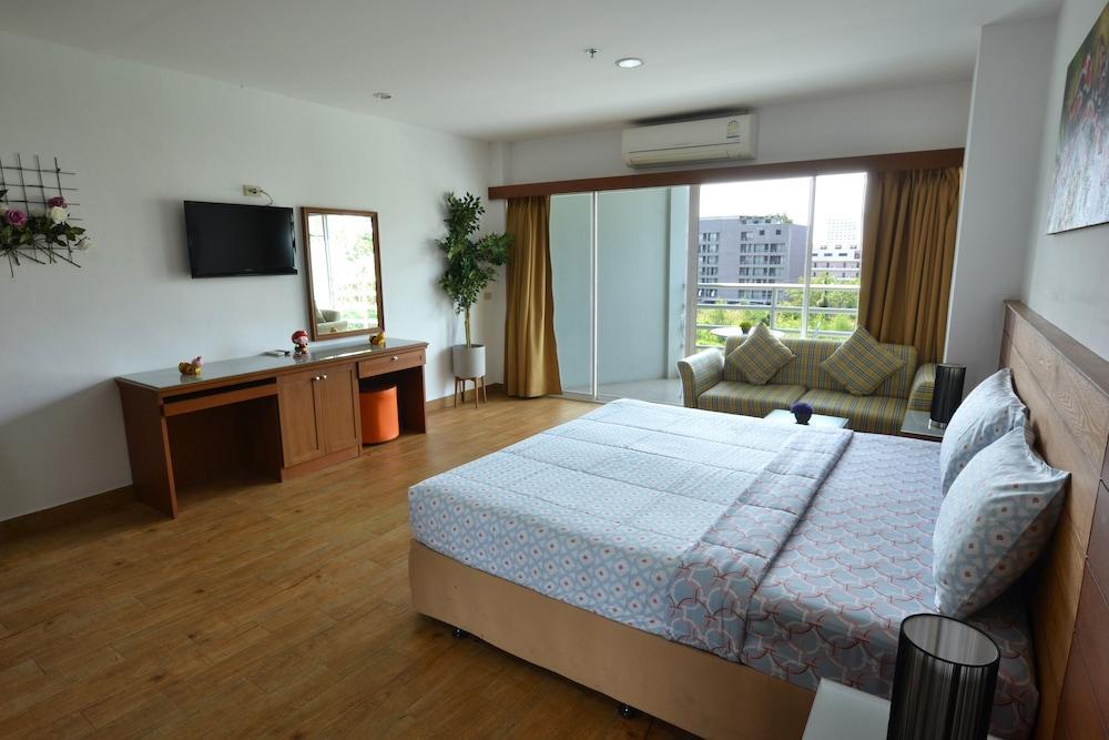 Condo Express View Talay 6 Room Type - Superior Studio