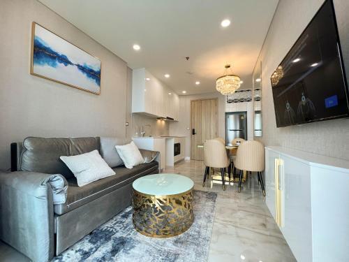 Copacabana luxury apartments - Tap to explore photos