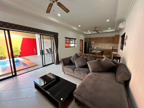 Majestic Residence 2Bedroom PoolVilla51, Beach Gate - Tap to explore photos