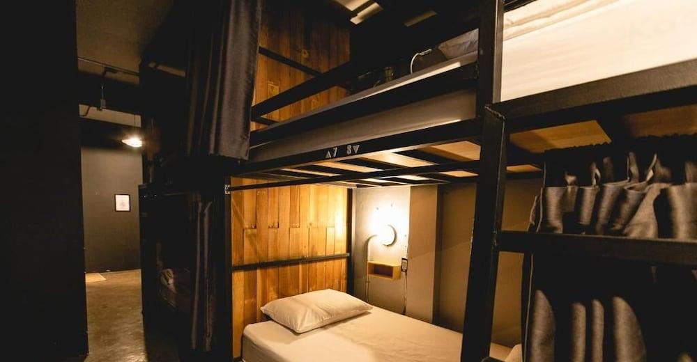 Banana Hostel Donmuang Room Type - 1 Person in 10-Bed Dormitory with Shared