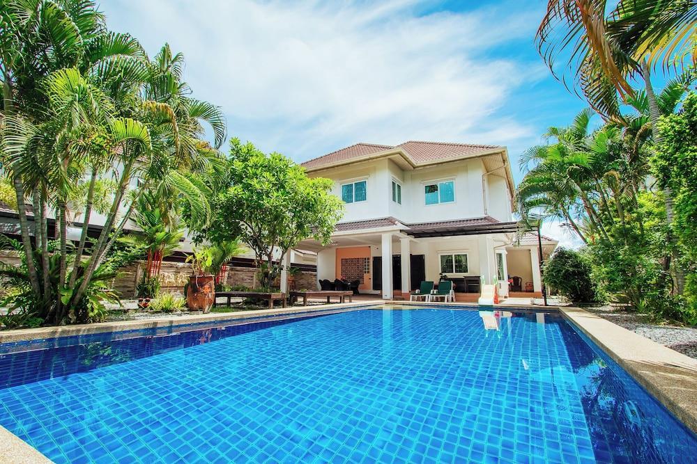 Private Residence Hosted by Sasithorn