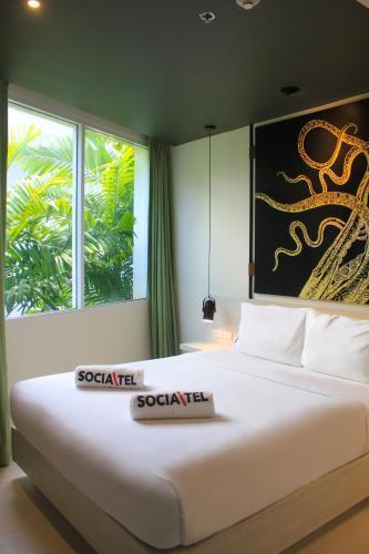 SocialTel Koh Samui Room Type - Standard Queen Room