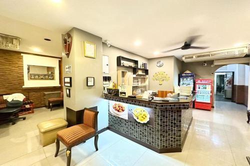 Baan at Khaosan Hotel