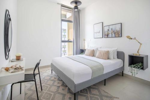 Frank Porter - The Pulse Residences - Tap to explore photos