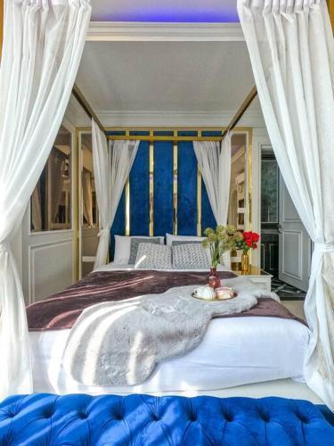 Exquisite Pool Villa J - Tap to explore photos