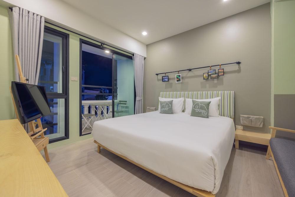 Chamemon Bed Phuket Town Room Type - Deluxe Double Room, Balcony Chamemon Bed Phuket Town Room Type - Deluxe Double Room, Balcony