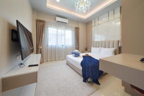 Southern Peak Pool Villa Huay Yai Pattaya