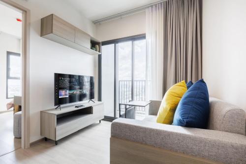 Bangkok city center-thong lo-rca-high-rise one-bedroom - Tap to explore photos