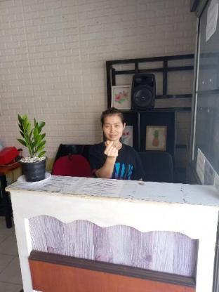 Amazing Khaosan Hostel - Tap to explore photos