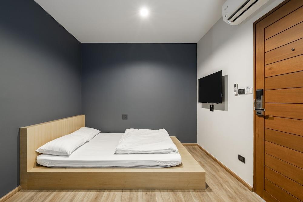 19A Bangkok Room Type - Standard Room With Shared Bathroom