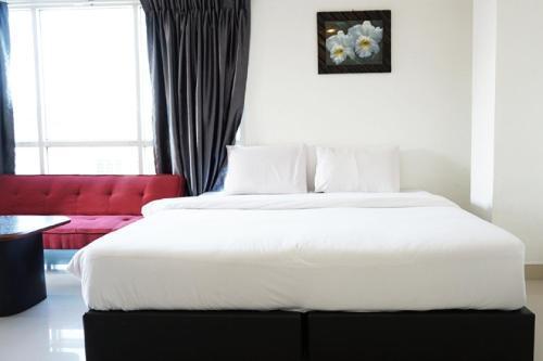Latin Garden Hotel Room Type - Standard Double Room