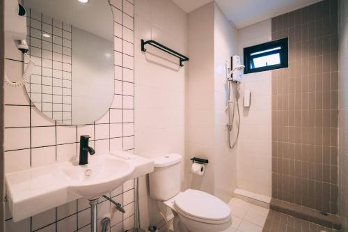 Saffron Hill Bangkok Room Type - King Studio
