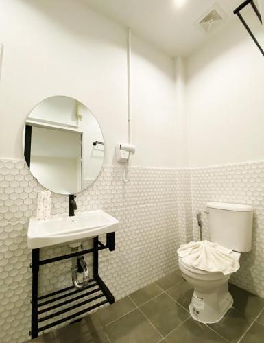 Saffron Hill Bangkok Room Type - Standard Studio