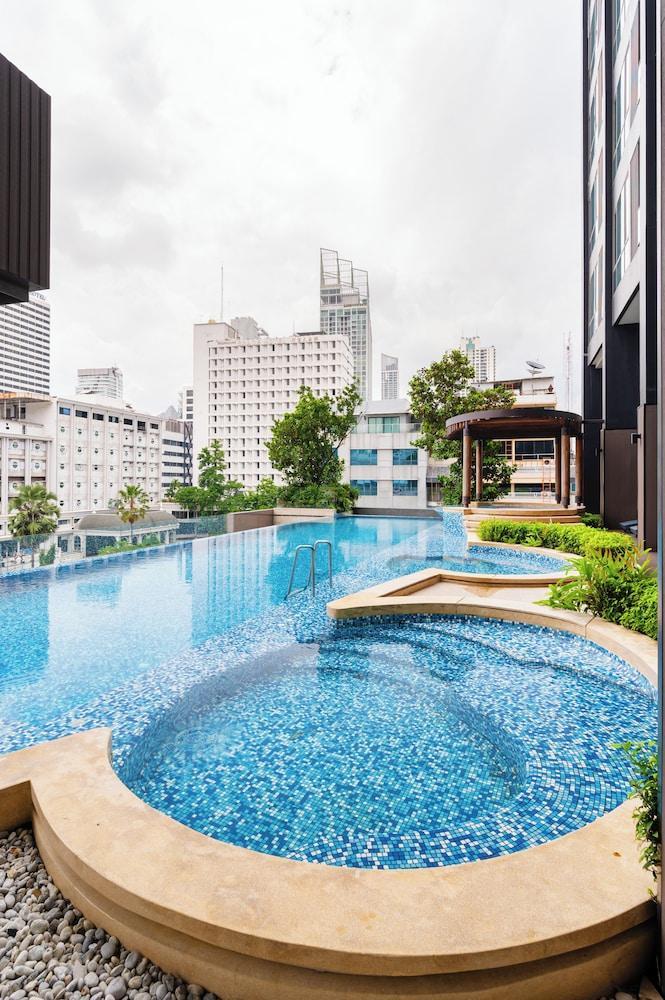 The Rich Residences Sukhumvit Nana - Tap to explore photos