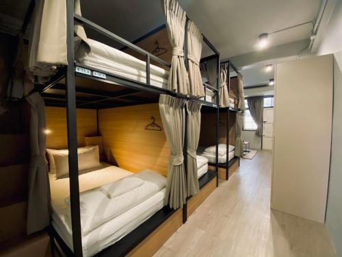Bangpho Story Room Type - Standard 6 Bed Dormitory
