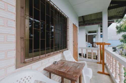 Kataonsea Bungalows - Tap to explore photos