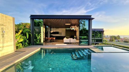 Villa Obsidian, sea view and walk to Choeng Mon beach - Tap to explore photos