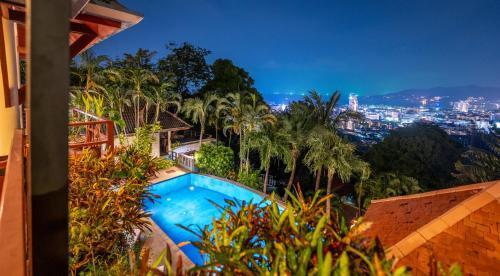 Baiyok Villa seaview and edge pool