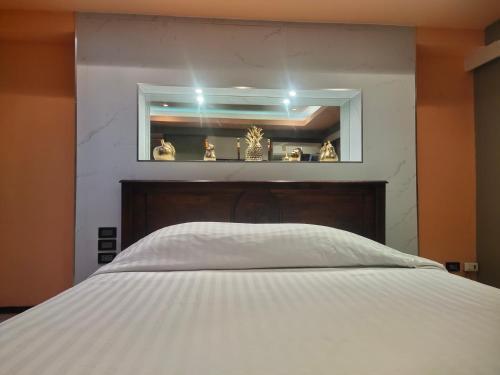 Condo Minium Patong Phuket Room Type - Superior Double Room