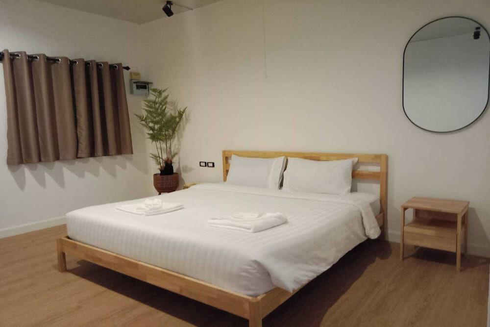 RQ Phuket Patong Beach by Collection O