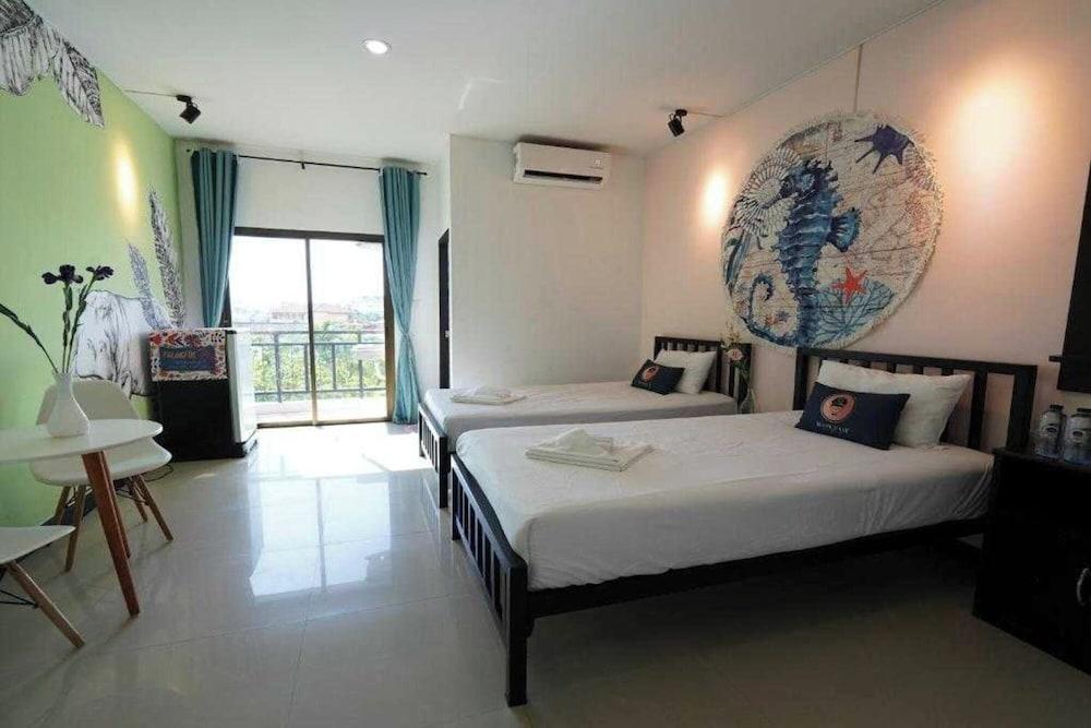 RQ Phuket Patong Beach by Collection O - Tap to explore photos