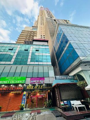 Miracle Gallery Hotel