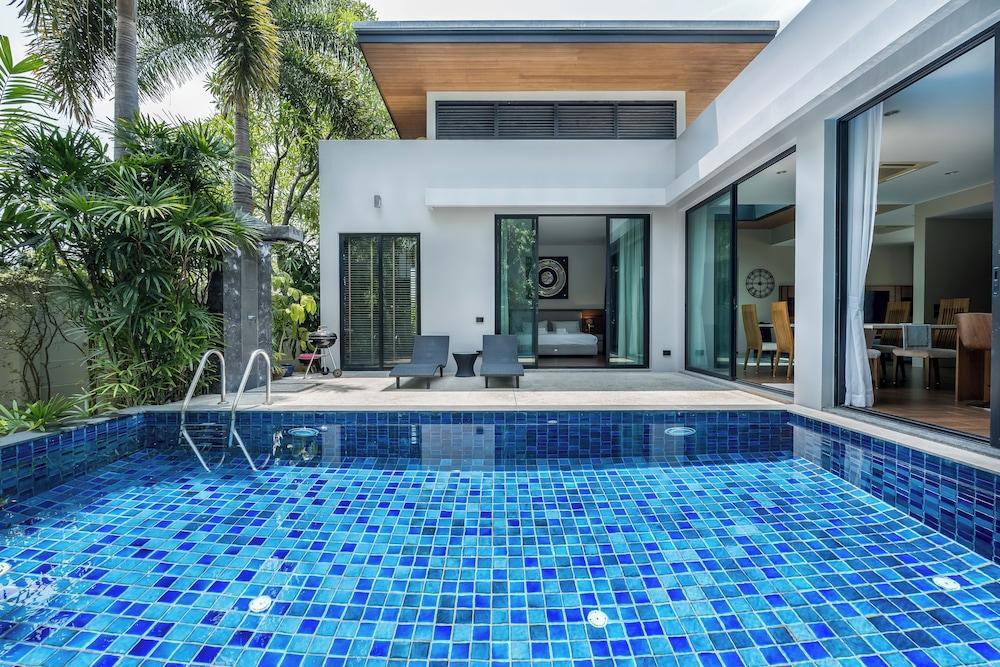Baan Bua Bt17 By Villacarte - Tap to explore photos