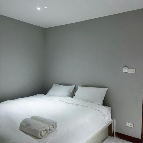 Aowmana Hotel Room Type - Budget Double Room