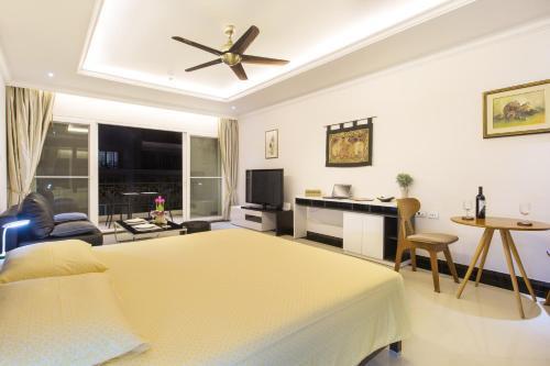 Beautiful Apartment D6 Central Pattaya - Tap to explore photos