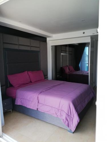 Centara Avenue apartment 711 - Tap to explore photos