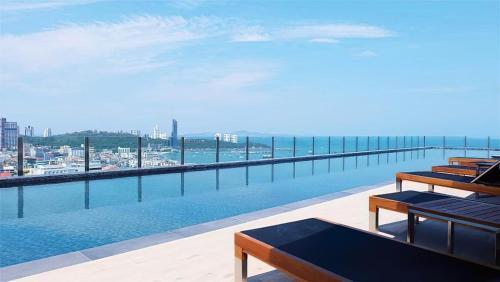 The Base Central Pattaya by WWC Room Type - Family Suite The Base Central Pattaya by WWC Room Type - Family Suite