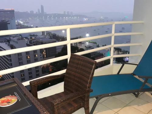 View Talay6 Mark Apartments - Tap to explore photos