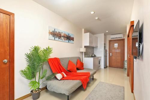 Palmetto by Holy Cow, 2-BR, Sea View - Tap to explore photos