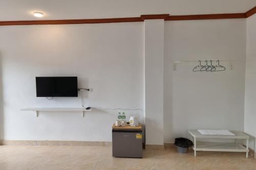 Breezy Pattaya Room Type - Standard Double Room