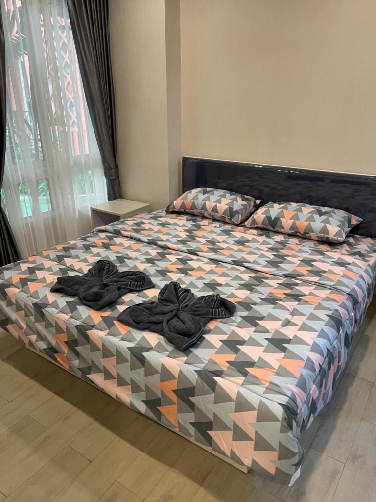 Seven Seas Condo Resort - Tap to explore photos