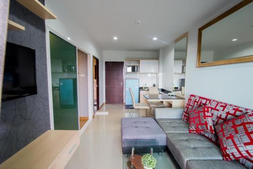 Aonang Ocean View Studio ( The Sea Condo ) - Tap to explore photos