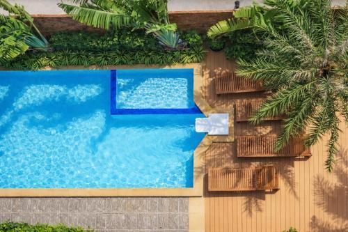 MIRA Condo 1BR Pool View NBC Nai Harn