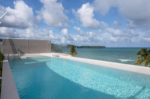 Beachfront Residences - Stunning Sea and Lake View - Tap to explore photos