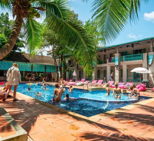 Nomads Ao Nang Party Hostel 18-35 Years Old Only - Tap to explore photos