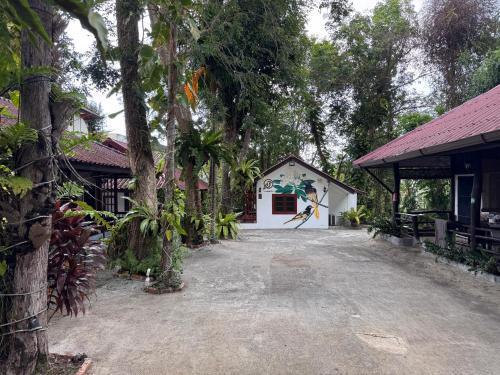 Pagi Pagi villas - Tap to explore photos